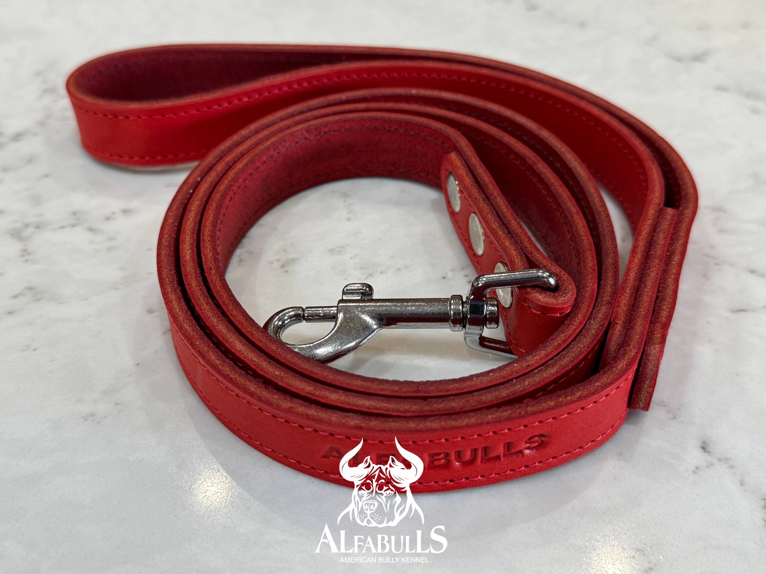 Поводок для собак из кожи (красный) AlfaBulls